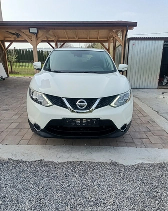 Nissan Qashqai cena 44900 przebieg: 151000, rok produkcji 2014 z Dębica małe 121